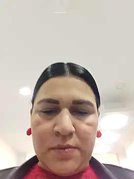 Snapshot of Maira-11 chatting on December 16, 2025, 12:09 pm Maira-11 online show from December 16, 2025, 12:09 pm