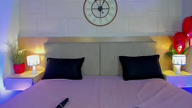 Snapshot of Lana_kalix chatting on February 19, 2026, 7:44 pm Lana kalix online show from February 19, 2026, 7:44 pm