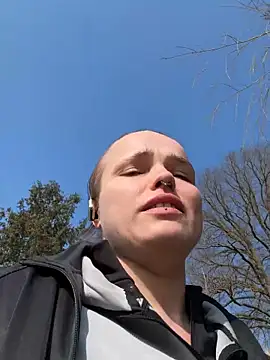 LoreenKinky online show from March 10, 2026, 12:09 pm