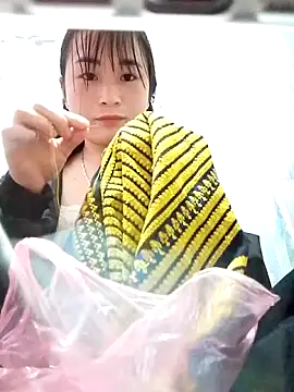 Snapshot of Maiphu34 chatting on May 3, 2026, 2:42 pm Maiphu34 online show from May 3, 2026, 2:42 pm