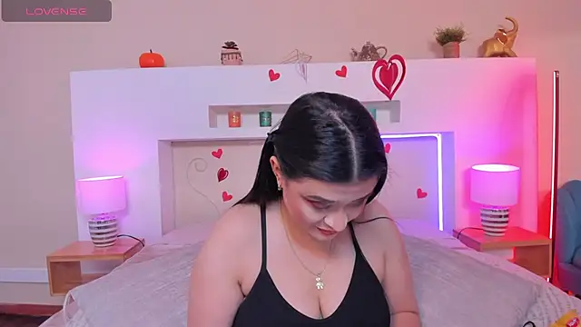 AnikaRomanoff  online show from March 5, 2026, 11:29 am