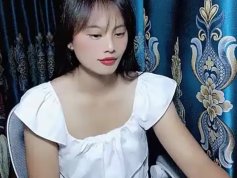 Snapshot of Nana569 chatting on December 20, 2025, 7:06 pm Nana569 online show from December 20, 2025, 7:06 pm