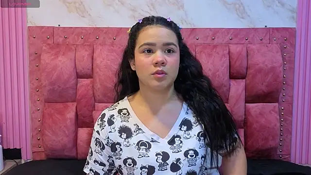 ValeryMorales online show from March 2, 2026, 7:54 pm