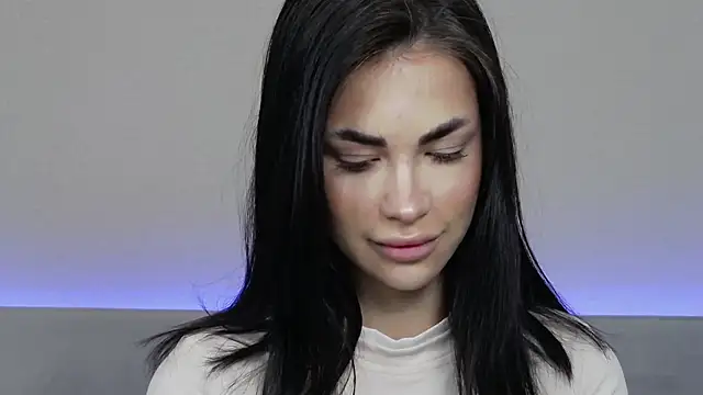 Snapshot of RachaelMils chatting on January 15, 2026, 3:43 am RachaelMils online show from January 15, 2026, 3:43 am