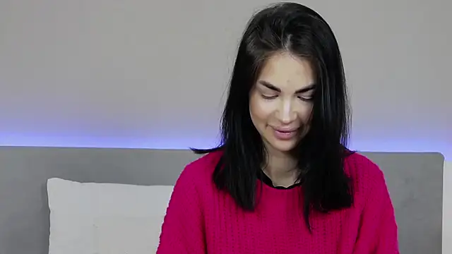 Snapshot of RachaelMils chatting on December 18, 2025, 3:55 am RachaelMils online show from December 18, 2025, 3:55 am