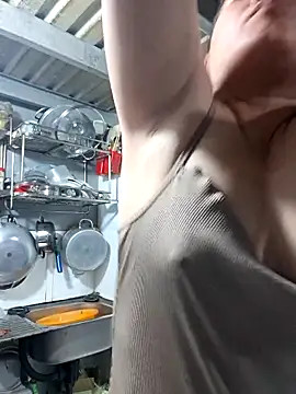 felicity chloe online show from April 2, 2026, 11:28 am