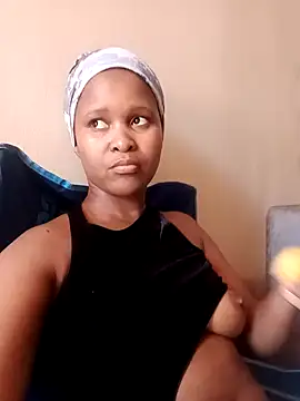 Snapshot of SpicySpirit chatting on December 3, 2025, 12:59 pm SpicySpirit online show from December 3, 2025, 12:59 pm