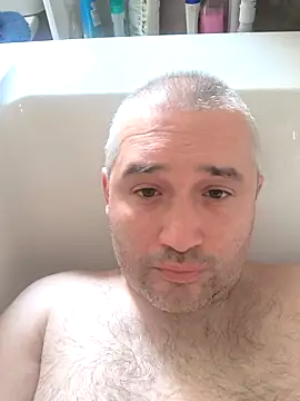 Olomoucak1982 online show from March 15, 2026, 12:01 pm