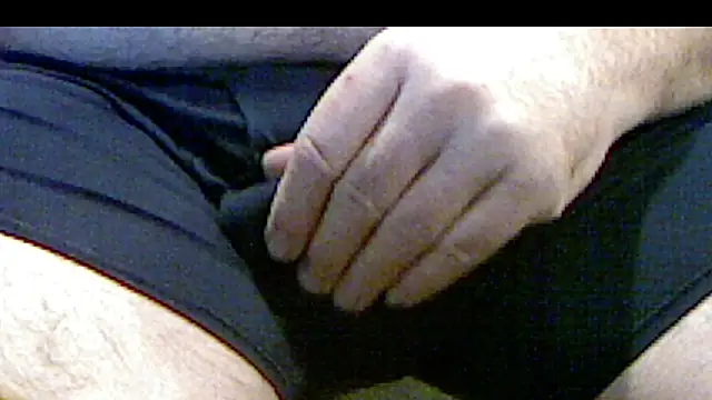 dadbodsensei  online show from February 4, 2026, 1:00 am