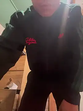 Snapshot of Imnotabatman45 chatting on February 17, 2026, 2:03 pm Imnotabatman45 online show from February 17, 2026, 2:03 pm