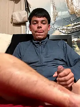 Snapshot of Imnotabatman45 chatting on January 15, 2026, 12:47 am Imnotabatman45 online show from January 15, 2026, 12:47 am