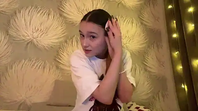 Harlybaby 2007 online show from January 10, 2026, 8:15 pm