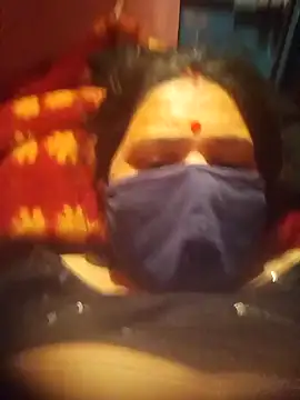 Snapshot of Your-shreya143 chatting on December 18, 2025, 2:43 pm Your-shreya143 online show from December 18, 2025, 2:43 pm