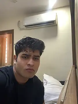 Snapshot of Anshtease chatting on February 18, 2026, 10:44 am Anshtease online show from February 18, 2026, 10:44 am