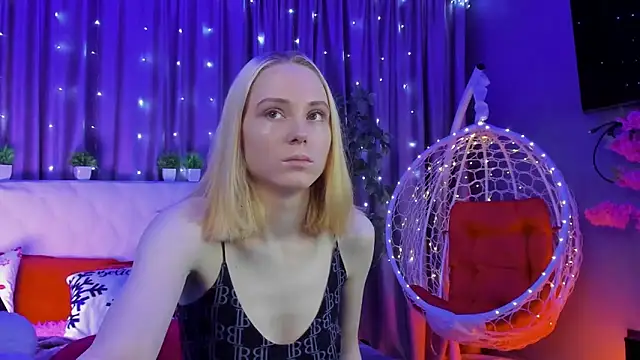 Gina Gina love online show from February 14, 2026, 1:06 am