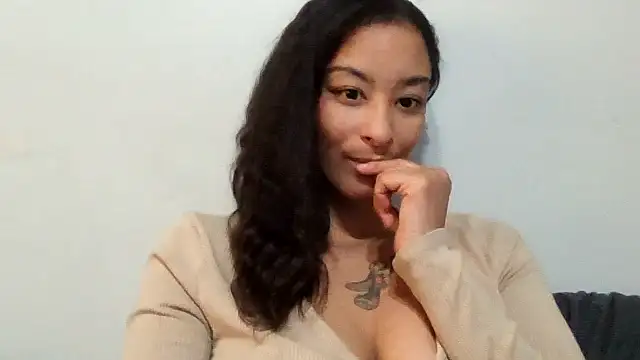 lokitabby5150 online show from December 4, 2025, 4:17 pm