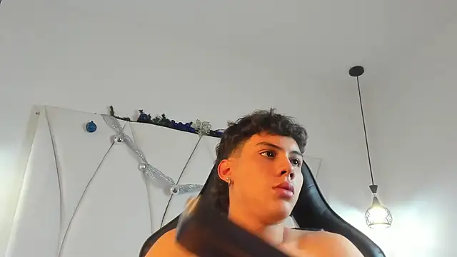 Erick wingston online show from December 4, 2025, 12:59 pm