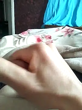 yacinekabiley16 online show from March 21, 2026, 12:53 pm