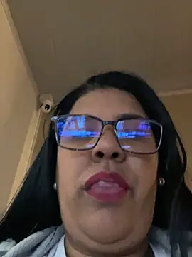 Carameloswing1 online show from April 29, 2026, 12:09 pm