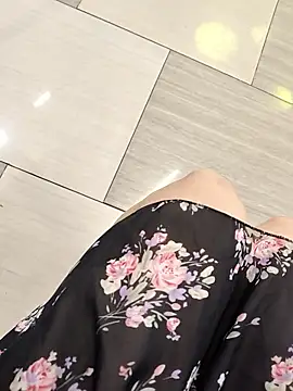 Snapshot of Miky_Lyn chatting on February 13, 2026, 4:56 am Miky Lyn online show from February 13, 2026, 4:56 am