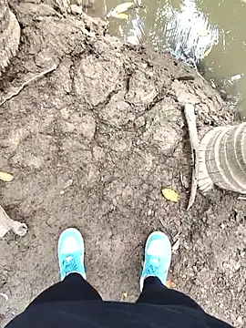 Snapshot of Miky_Lyn chatting on February 22, 2026, 4:04 am Miky Lyn online show from February 22, 2026, 4:04 am