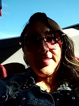 Valeria montana  online show from January 11, 2026, 1:29 pm