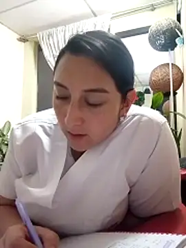 Snapshot of Valeria_montana_ chatting on June 4, 2026, 11:53 pm Valeria montana online show from June 4, 2026, 11:53 pm