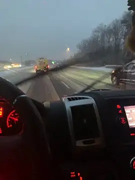 jeff78789 online show from December 2, 2025, 9:27 pm