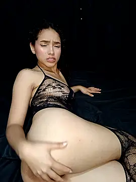 curlie dream online show from December 5, 2025, 2:21 am