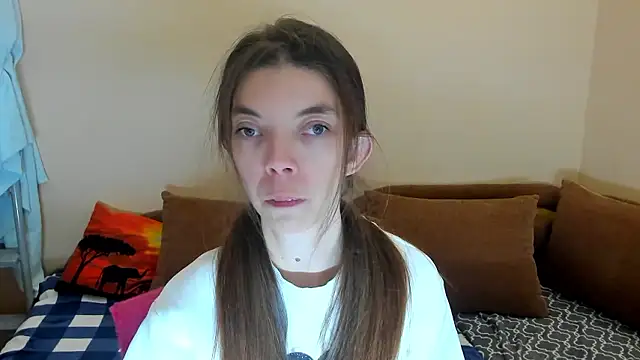 LikaAliston online show from January 14, 2026, 8:18 am