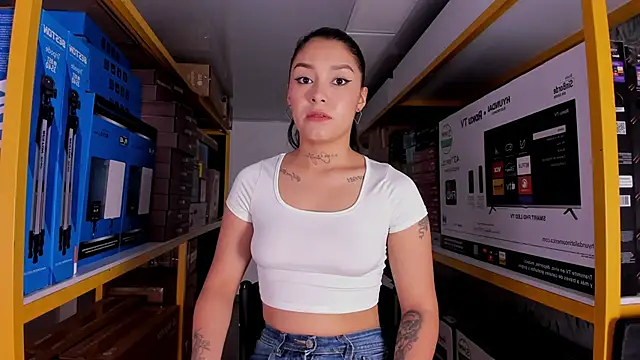 GabyyCute  online show from March 31, 2026, 7:27 pm