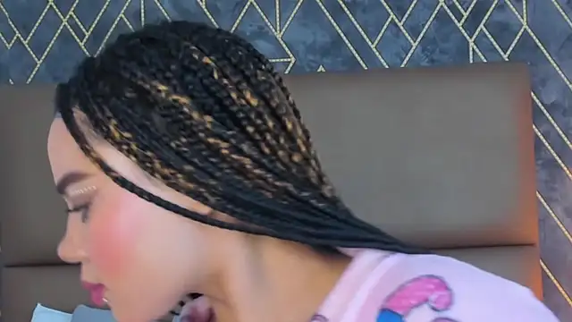 Snapshot of tamara_walter chatting on January 18, 2026, 4:49 am tamara walter online show from January 18, 2026, 4:49 am