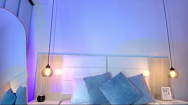 Snapshot of tamara_walter chatting on December 21, 2025, 12:29 pm tamara walter online show from December 21, 2025, 12:29 pm