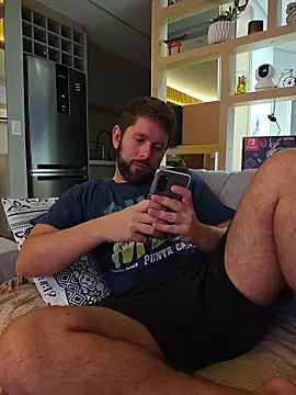 Snapshot of RipMyUnderwear chatting on February 25, 2026, 12:44 am RipMyUnderwear online show from February 25, 2026, 12:44 am