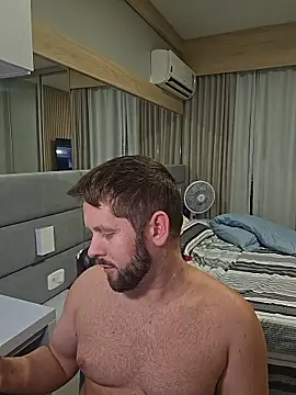 Snapshot of RipMyUnderwear chatting on January 11, 2026, 4:47 pm RipMyUnderwear online show from January 11, 2026, 4:47 pm