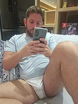 Snapshot of RipMyUnderwear chatting on July 6, 2026, 1:29 pm RipMyUnderwear online show from July 6, 2026, 1:29 pm