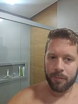 Snapshot of RipMyUnderwear chatting on January 8, 2026, 1:39 pm RipMyUnderwear online show from January 8, 2026, 1:39 pm