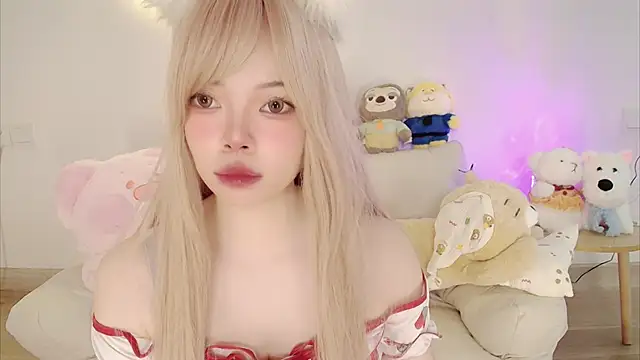 Snapshot of Miyeoonn chatting on January 8, 2026, 2:17 am Miyeoonn online show from January 8, 2026, 2:17 am