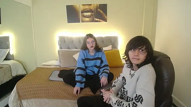 Eros Nyx  online show from December 23, 2025, 2:22 am