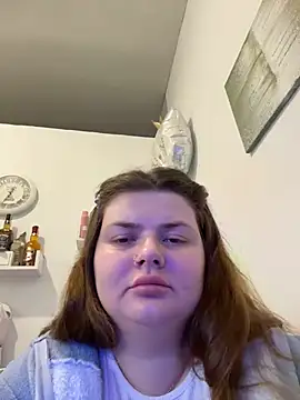 Snapshot of EvKamenskih chatting on December 23, 2025, 10:36 am EvKamenskih online show from December 23, 2025, 10:36 am