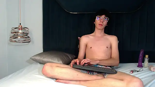 Snapshot of JeffBellfort chatting on December 3, 2025, 8:58 am JeffBellfort online show from December 3, 2025, 8:58 am