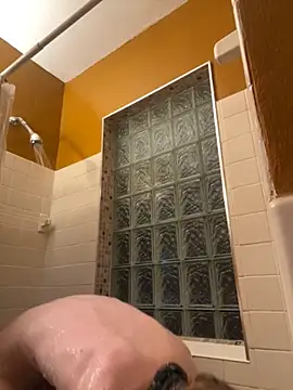 skawwm online show from December 3, 2025, 8:14 am