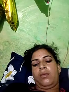 Snapshot of Big_soniya55A chatting on July 13, 2026, 1:49 am Big soniya55A online show from July 13, 2026, 1:49 am