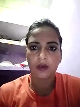 Snapshot of Big_soniya55A chatting on August 5, 2026, 1:32 am Big soniya55A online show from August 5, 2026, 1:32 am