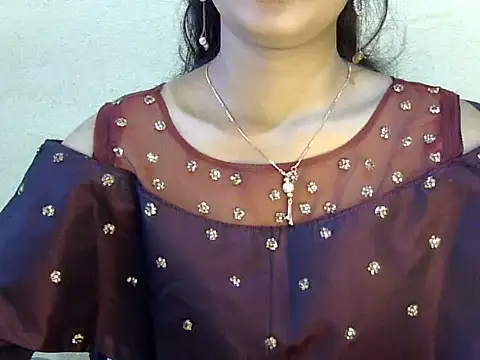 Snapshot of Shab_M chatting on July 10, 2026, 8:25 am Shab M online show from July 10, 2026, 8:25 am