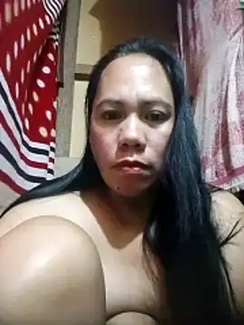 Snapshot of sweet_candy52 chatting on December 5, 2025, 7:45 pm sweet candy52 online show from December 5, 2025, 7:45 pm