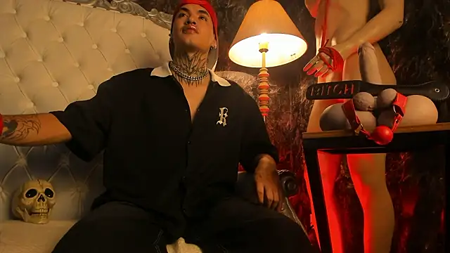 Snapshot of AlecBanne chatting on February 1, 2026, 1:04 am AlecBanne online show from February 1, 2026, 1:04 am