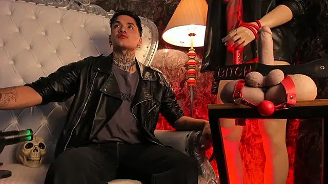 Snapshot of AlecBanne chatting on February 23, 2026, 10:32 pm AlecBanne online show from February 23, 2026, 10:32 pm