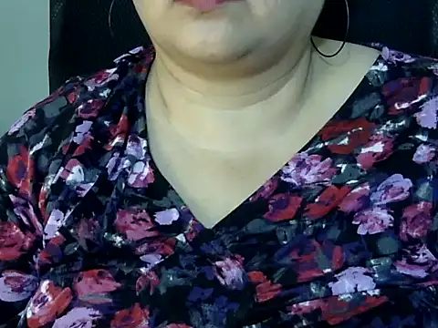 Snapshot of Soniya_Sha chatting on May 27, 2026, 7:10 pm Soniya Sha online show from May 27, 2026, 7:10 pm