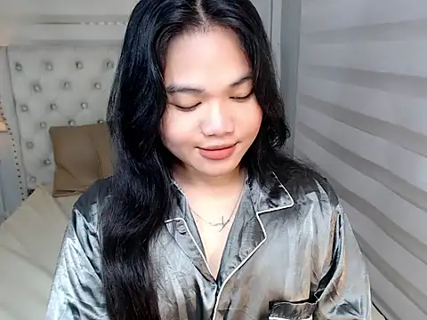 Snapshot of Provocative_Touch chatting on June 19, 2026, 4:51 am Provocative Touch online show from June 19, 2026, 4:51 am